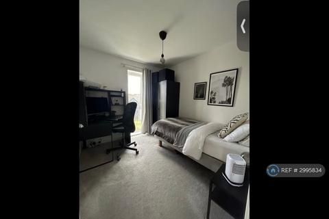 2 bedroom flat to rent, Clos Y Rheilffordd, Barry, CF62
