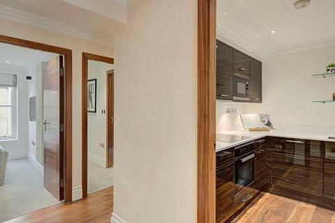 2 bedroom apartment to rent, Garden House, Kensington Gardens Square,W2