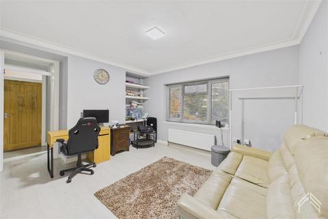 1 bedroom apartment to rent, North End Road, Wembley Park
