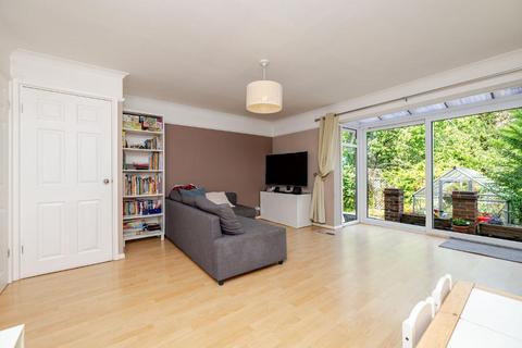 4 bedroom link detached house for sale, Bardolph Avenue, Selsdon CR0