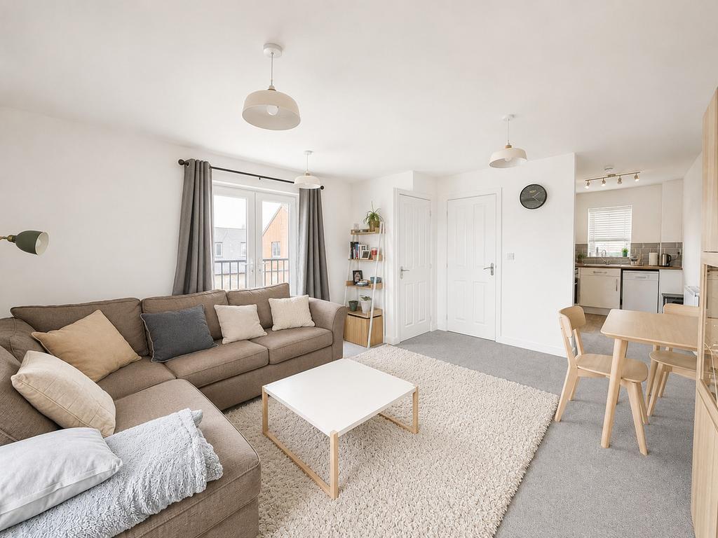 Apartment in Cardiff, St Edeyrn's Village, Old St. Mellons - View 3