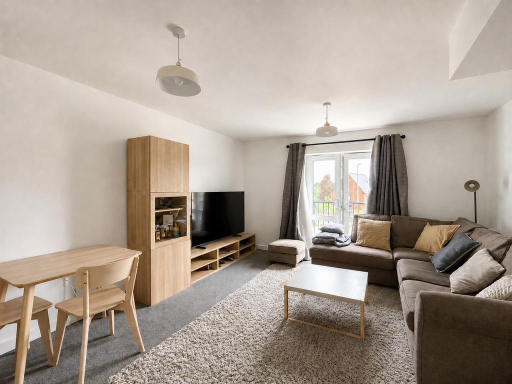 Apartment in Cardiff, St Edeyrn's Village, Old St. Mellons - View 5