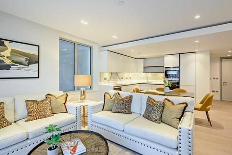3 bedroom apartment to rent, Garrett Mansions West End Gate, W2