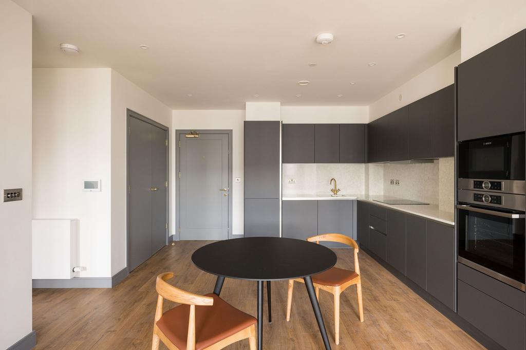 Apartment in Tottenham Hale - View 5