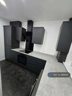 2 bedroom flat to rent, Spittalfield Road, Inverkeithing, KY11