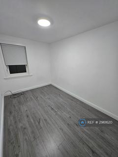 2 bedroom flat to rent, Spittalfield Road, Inverkeithing, KY11