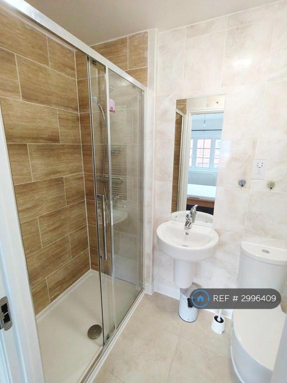 House in Moston - View 5