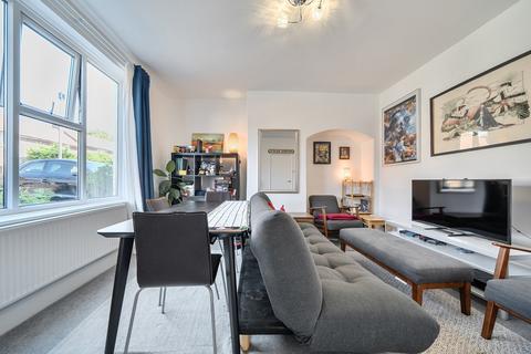 2 bedroom terraced house for sale, Reigate Road, Bromley