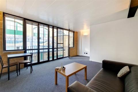 2 bedroom flat to rent, Beacon House, 4 Burrells Wharf Square, London, E14