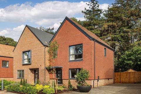 3 bedroom semi-detached house for sale, Plot 203, The Roe at Brooklands Grove, Weybridge Heath road, Weybridge KT13 8TT