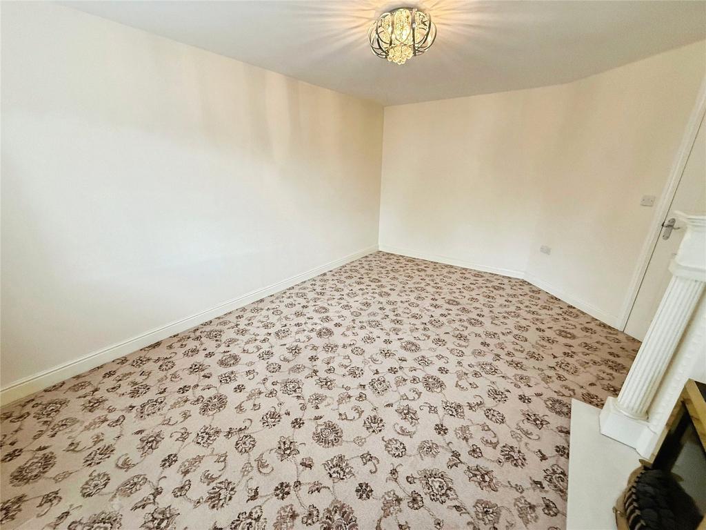 Apartment in Merseyside - More