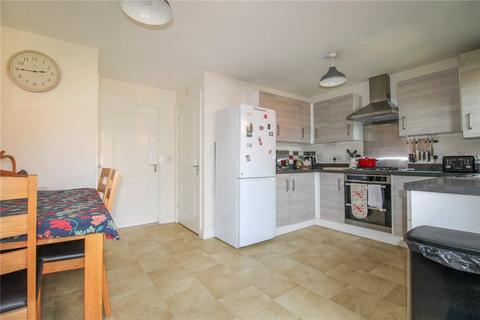 4 bedroom terraced house to rent, Helliker Close, Hilperton