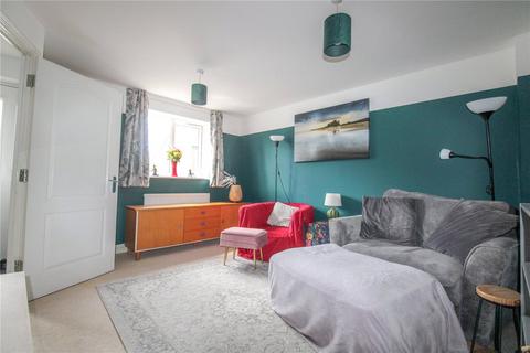 4 bedroom terraced house to rent, Helliker Close, Hilperton