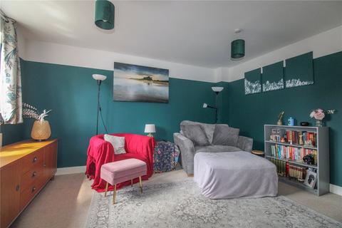 4 bedroom terraced house to rent, Helliker Close, Hilperton
