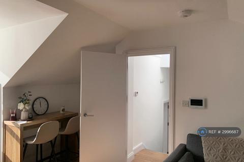 undefined, Kyverdale Road, London, N16