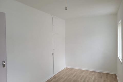 2 bedroom flat to rent, Burry Port SA16
