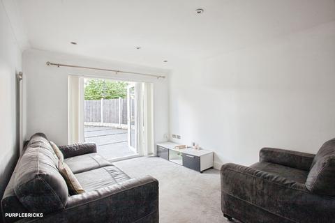 1 bedroom semi-detached bungalow for sale, Stovin Gardens, Sheffield, S9