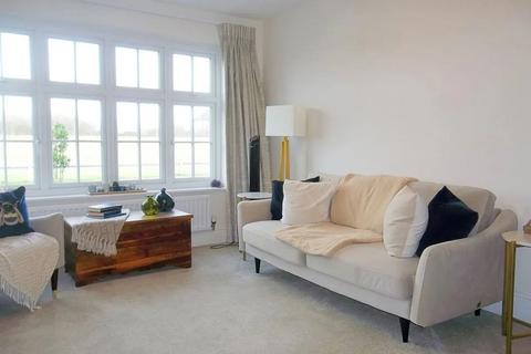 4 bedroom detached house for sale, Augustus Close, Nuneaton CV11