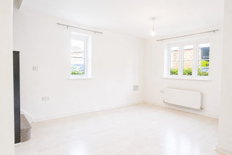 2 bedroom end of terrace house to rent, Baker Drive, Kempston, Bedford