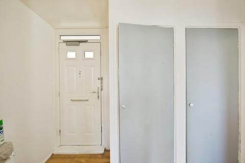 1 bedroom flat for sale, Cedars Court, Edmonton, N9