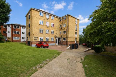 2 bedroom apartment for sale, South Norwood Hill, London, SE25