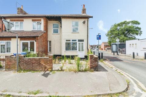 3 bedroom end of terrace house for sale, Clemence Street, Lowestoft