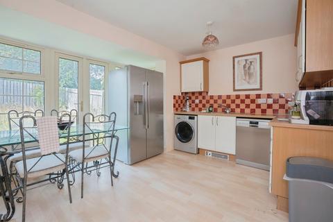 4 bedroom semi-detached house for sale, Park Crescent, Bolton-Upon-Dearne, Rotherham