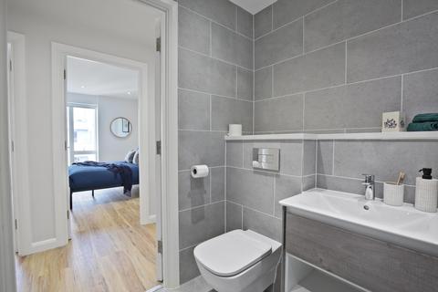 2 bedroom flat to rent, Violet Road, London E3