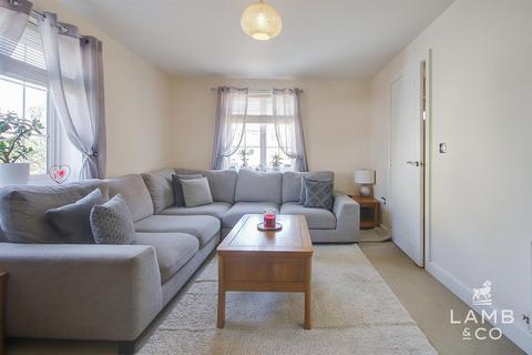 4 bedroom detached house for sale, Legerton Drive, Clacton-On-Sea CO16