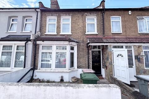 2 bedroom terraced house for sale, Alexandra Road, London E6