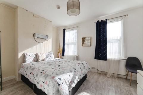 2 bedroom terraced house for sale, Lonsadale Avenue, East Ham, London, E6