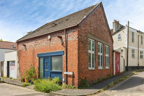 1 bedroom detached house for sale, Murray Street, BRISTOL, Avon, BS3