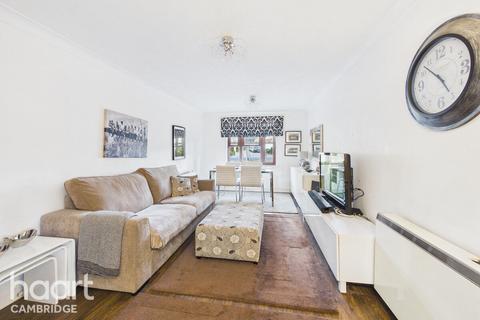 2 bedroom flat for sale, Pine Court, Impington, Cambridge
