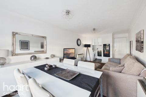 2 bedroom flat for sale, Pine Court, Impington, Cambridge