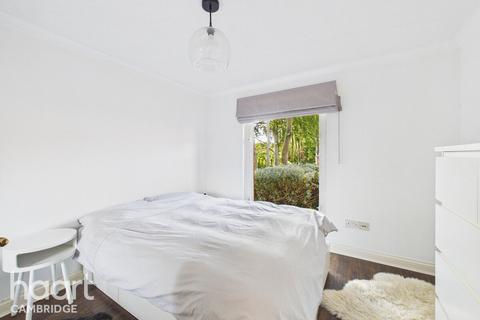 2 bedroom flat for sale, Pine Court, Impington, Cambridge