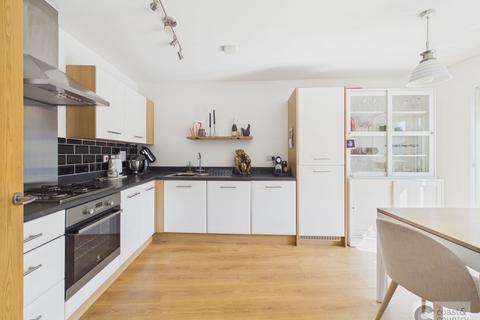 3 bedroom townhouse for sale, Landrace Close, Ogwell, TQ12
