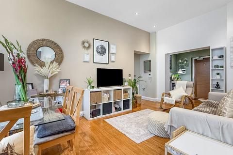 2 bedroom apartment for sale, Coggeshall Road, Braintree, CM7