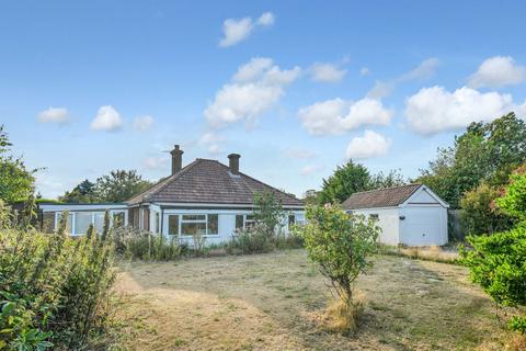 2 bedroom detached bungalow for sale, Roughton Road, Cromer, NR27