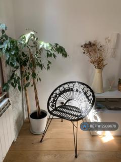 3 bedroom end of terrace house to rent, Shore Road, London, E9