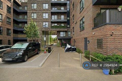 undefined, New Bell House, Hounslow, TW4