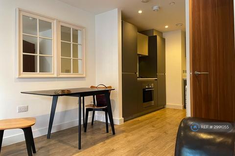 1 bedroom flat to rent, London, London, SW9
