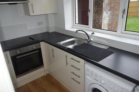 2 bedroom apartment to rent, Pierson Street, Newark, Nottinghamshire, NG24