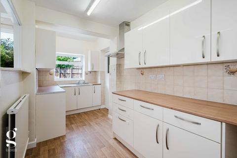 3 bedroom semi-detached house for sale, Redhill Avenue, Hereford