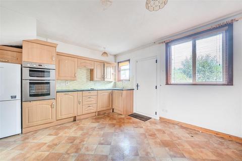 undefined, Estcourt Crescent, Devizes, SN10