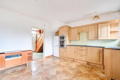 undefined, Estcourt Crescent, Devizes, SN10