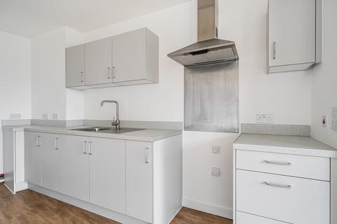 2 bedroom flat to rent, Healey Street, Barking, IG11