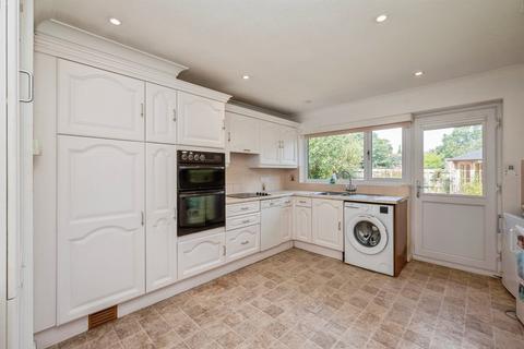 2 bedroom detached bungalow for sale, Chapel Road, Aldborough, Norwich