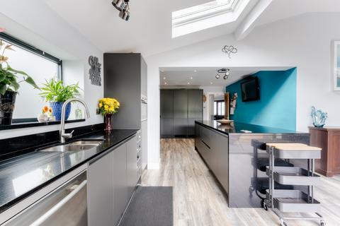 5 bedroom detached house for sale, Pill, Bristol BS20