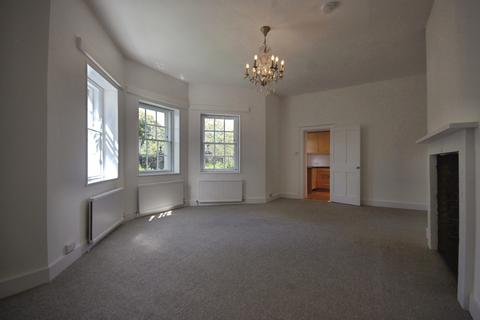 3 bedroom detached house to rent, Park Road, Isleworth