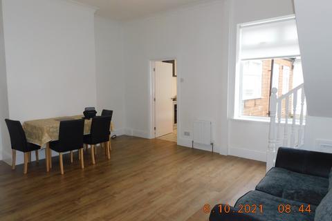 3 bedroom terraced house to rent, KITCHENER STREET, HIGH BARNES, SUNDERLAND SOUTH, SR4